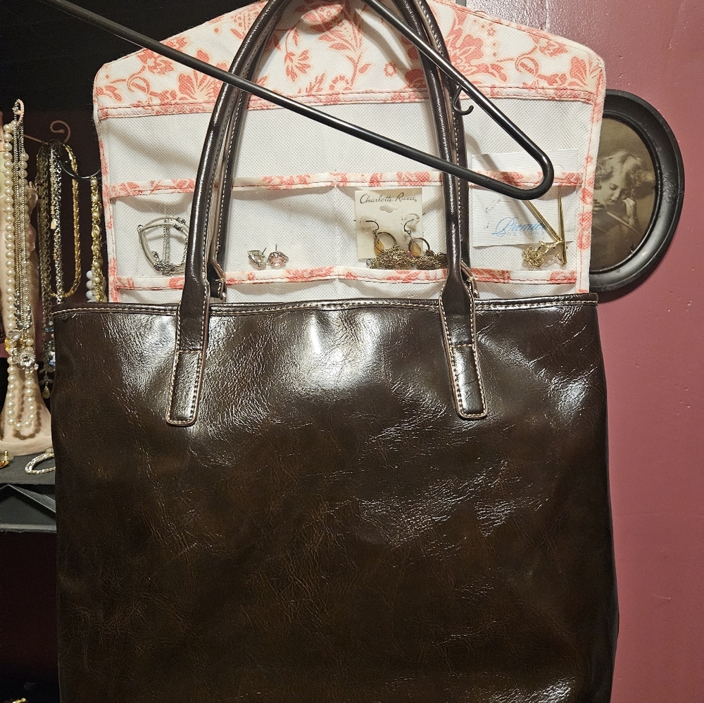 Elegant Brown Leather Tote Bag By Nine & Co